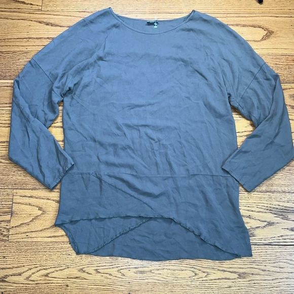 Ch Green Rayon Capsule Wardrobe Scoop Neck Long Sleeve CC - Picture 1 of 3